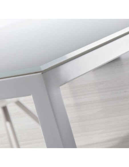Mesa de comedor con tapa de vidrio