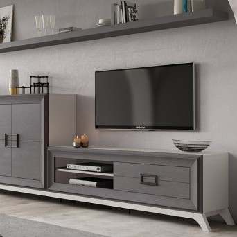 Salón Lgant 8, con líneas rectas y tiradores clásicos