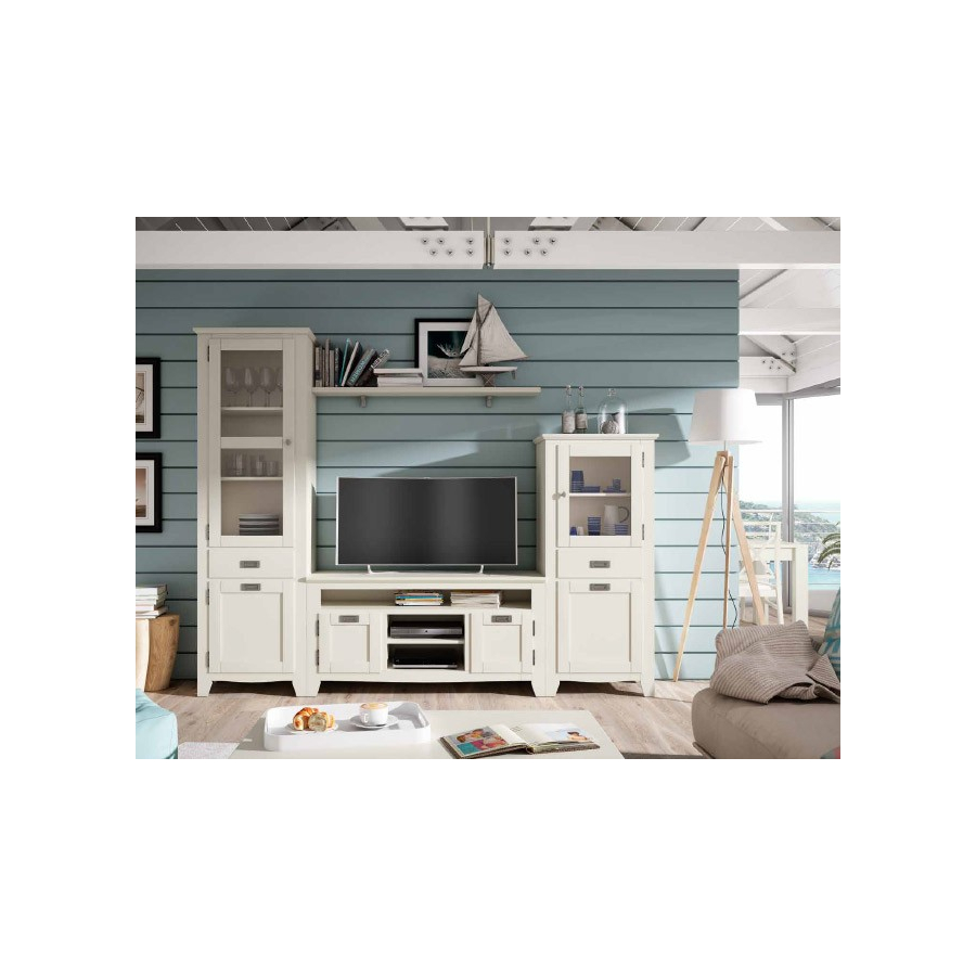 Salón IND 252 con una vitrina con puerta alta, un mueble tv, una vitrina con puerta baja y estante