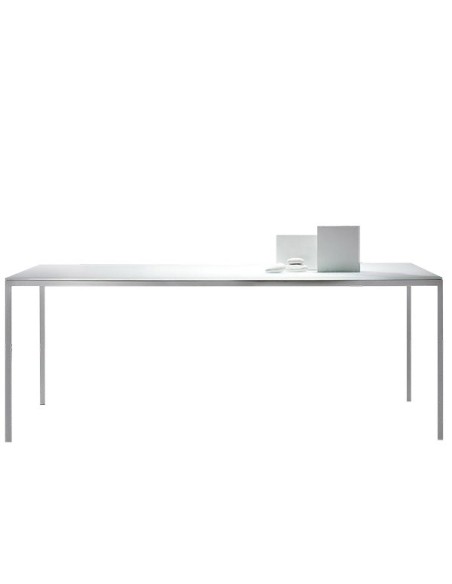 Mesa de comedor Line con tapa de cristal