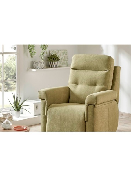 Sillón Pandora con detalles cosidos centrales