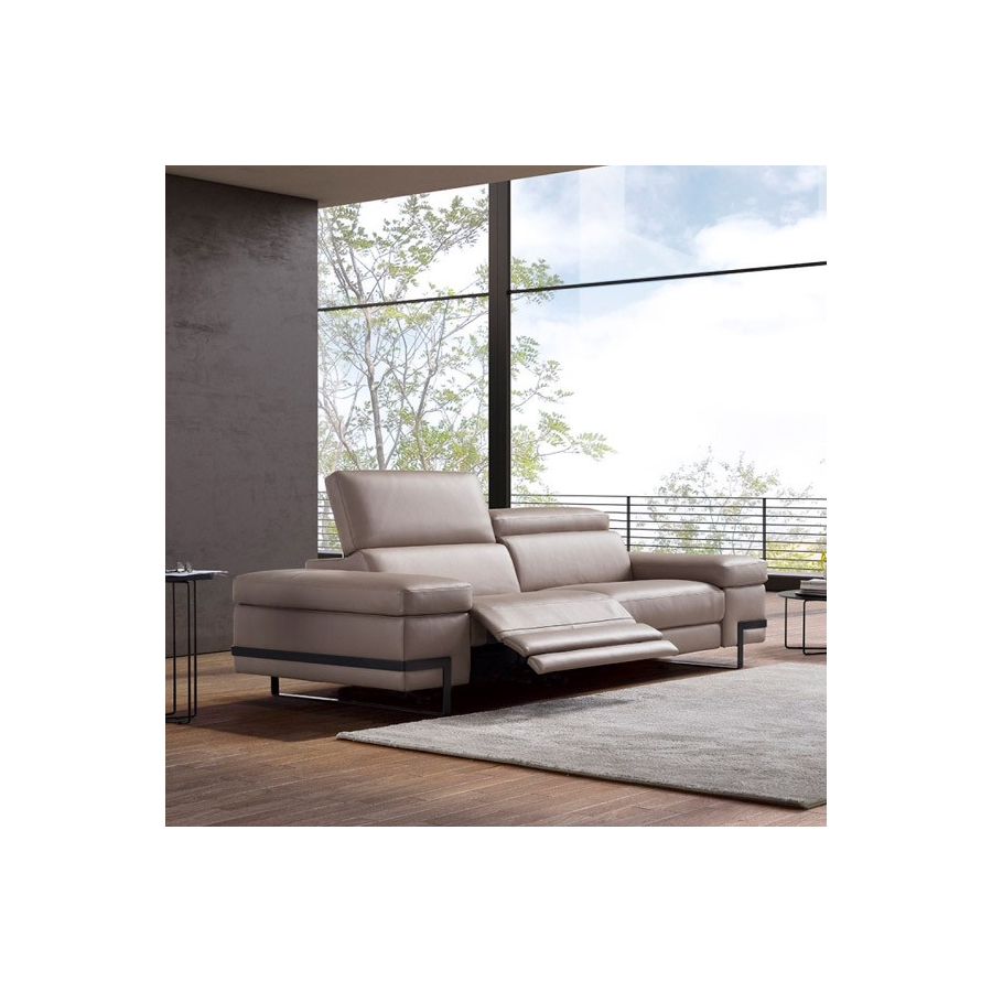 sofa livio electrico. Polo Divani.