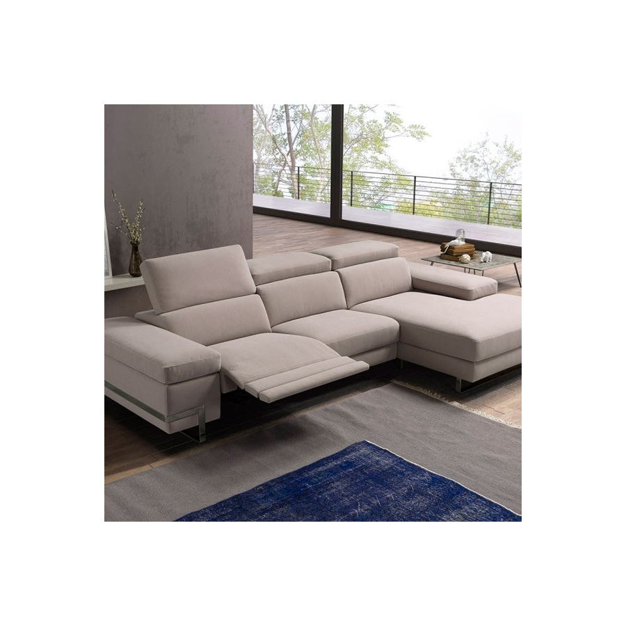 chaise longue livio electrico. Polo Divani.