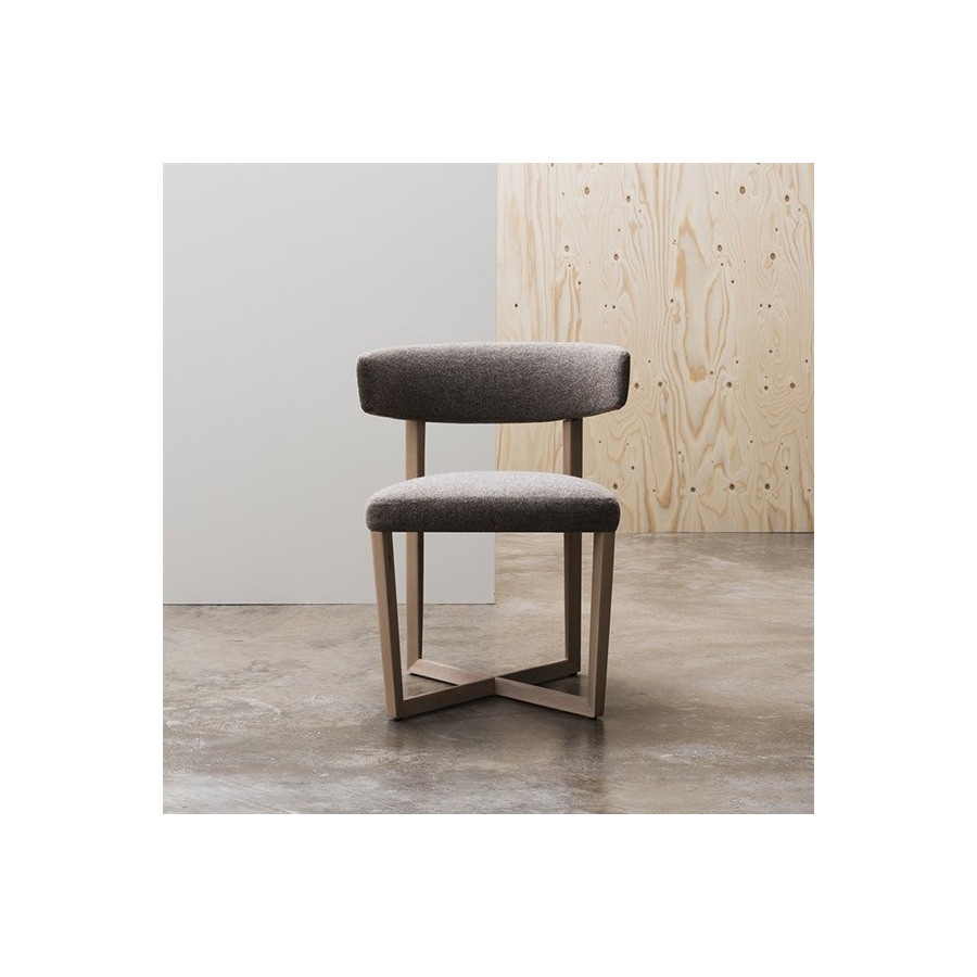 Colección Tauro de Andreu World en Muebles Lara