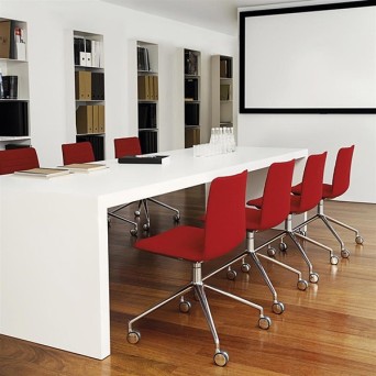 Silla Flex High Back de la firma nacional Andreu World 2
