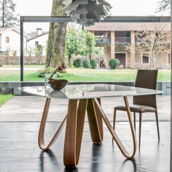 Mesa Buttefly Glass de la firma italiana de diseño Tonin Casa