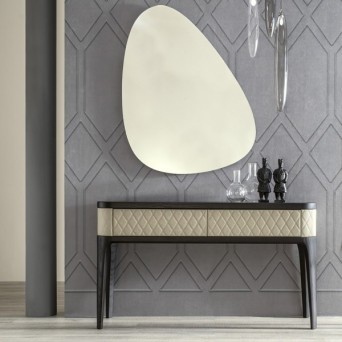 Consola Tiffany de Tonin Casa, fabricada en madera y piel 2
