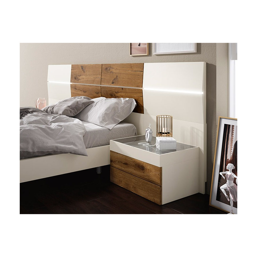 Detalle mesita Dormitorio Trap 103