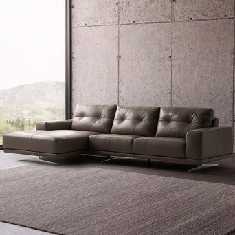 Chaiselongue Claudio diseñada por Polo Divani con estructura en madera. 2