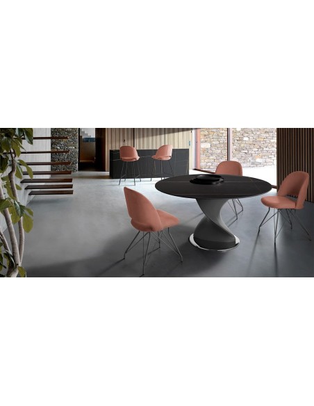 Silla de comedor tapizada en tela