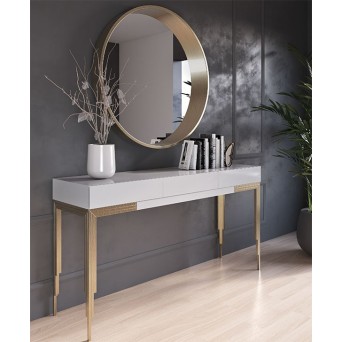 Recibidor de la firma Franco Furniture con detalles en oro viejo 2