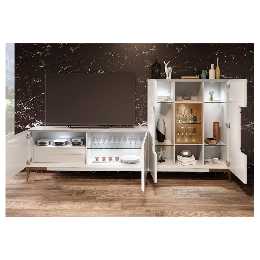 Detalle del interior del mueble bajo y la vitrina del Salón MX26 de Franco Furniture
