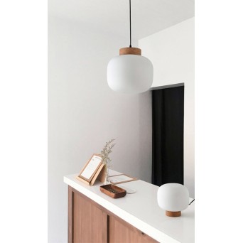 Lámpara de mesa Bulbo moderna