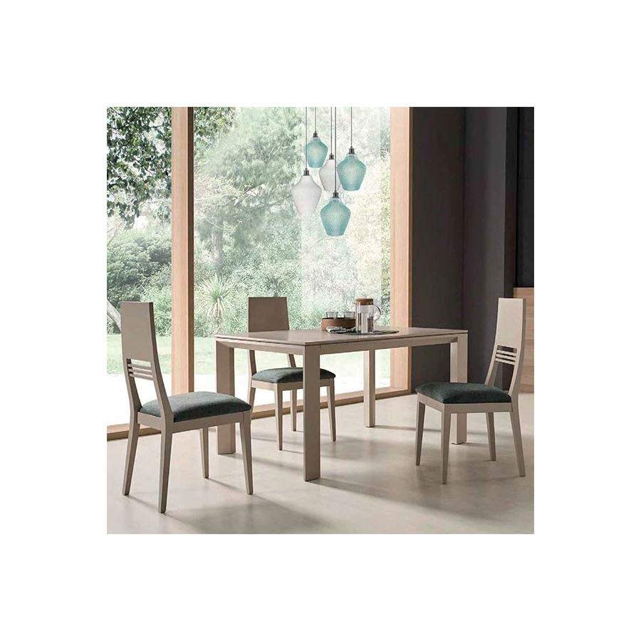 Silla de comedor con estructura de madera y asiento tapizado Muebles Lara