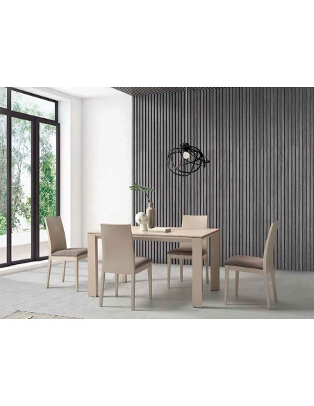 Silla de comedor con asiento en tela Muebles Lara