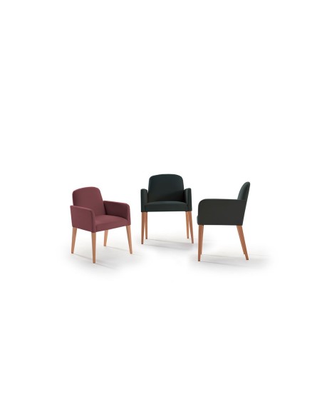 Silla Casia tapizada en  tela y con pies de madera