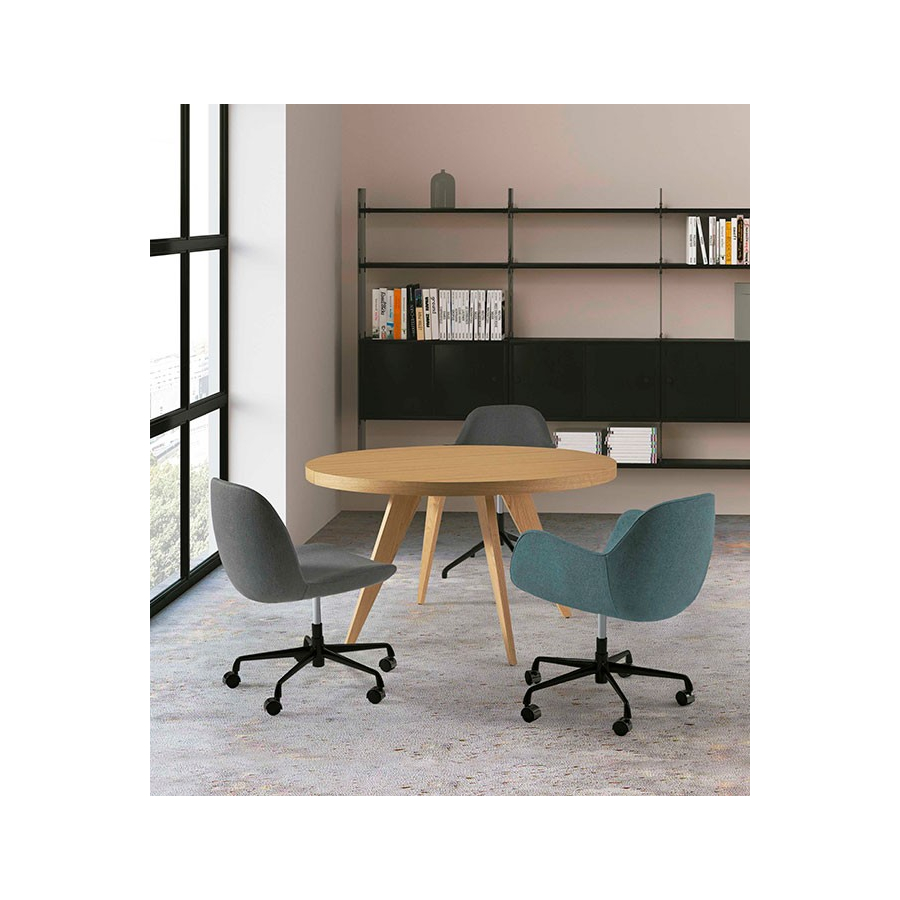 Mesa Celina y sillas Pelikan Muebles Lara