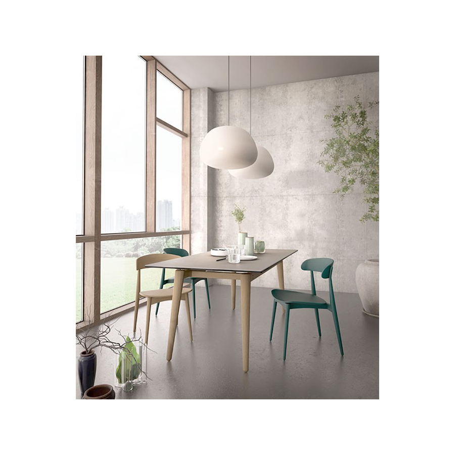 Mesa Evolve con tapa en maderna y sillas Pure Muebles Lara
