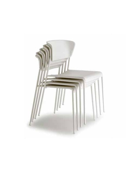 Silla de terraza Lisa Tecno con estructura metálica