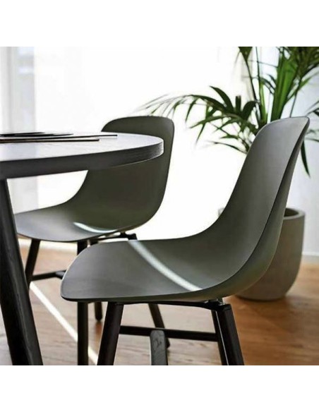 Silla Pure Loop Mono con asiento en polipropileno