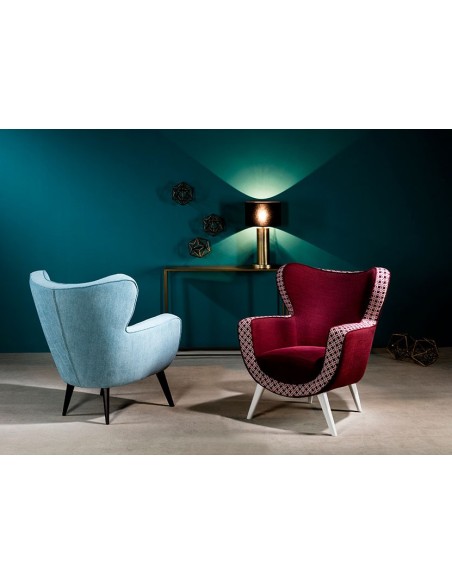 Butaca Cherry con patas de madera