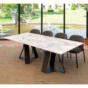 Mesa ext. Carcassone 2