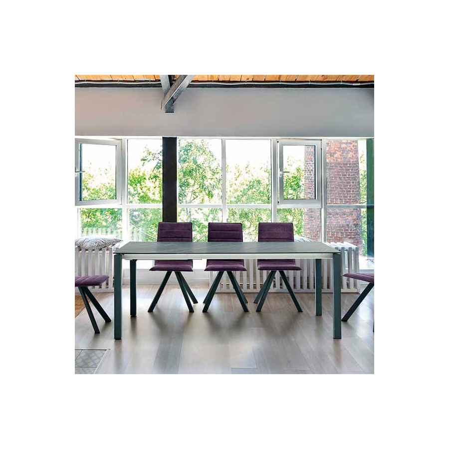 Mesa ext. Sonali METAL Y DEKTON