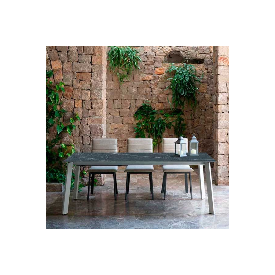 Mesa History TAPA DEKTON