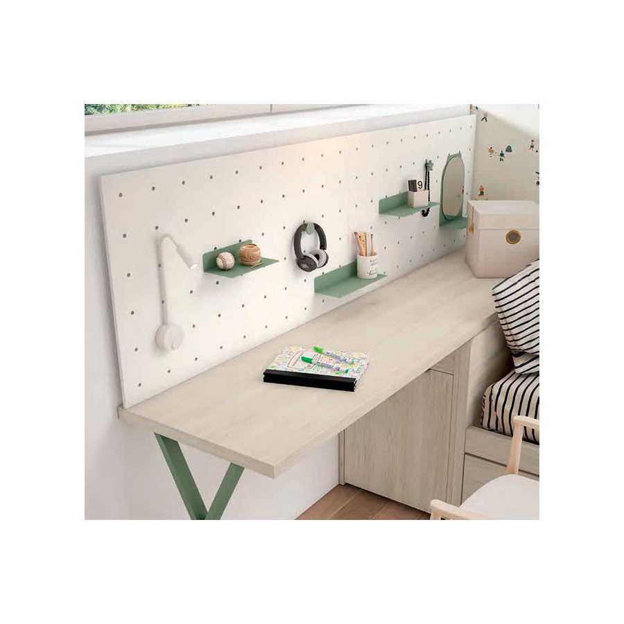 Panel Tidy con complementos, estantes y lapiceros