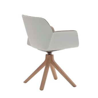 Silla Nuez de la firma valenciana Andreu World 2