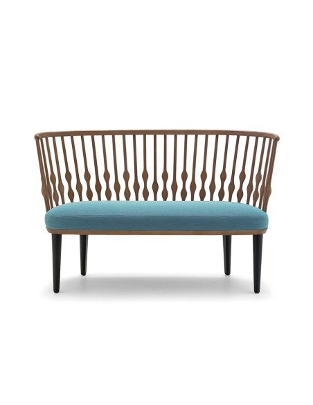 Sillón con respaldo en madera maciza y cojín tapizado en tela Muebles Lara