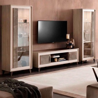 Composición de salón Ambra, de Arredoclassic, fabricada en madera de olmo con perfil de mármol