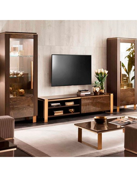 Composición de salón Essenza, de Arredoclassic, fabricado en madera de wengué y mármol brillante