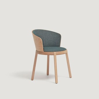 Silla Aro de la firma nacional Capdell disponible a personalizar