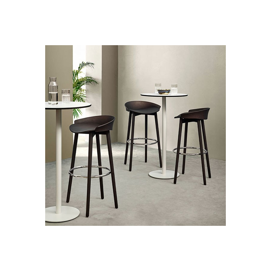 Taburetes para contract en Muebles Lara