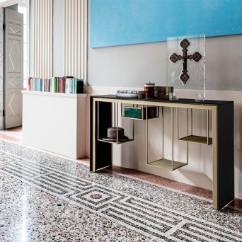 Consola Tokyo de la  firma de diseño italiana Mogg, con estructura metálica y tapa y costados en MDF negro 2