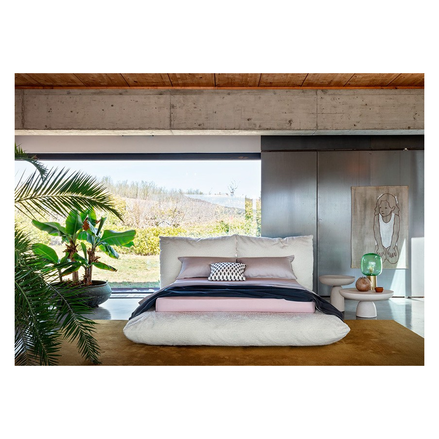 Cama Alba  Mogg