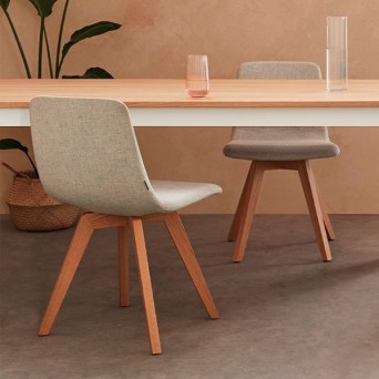 Silla Ics patas madera | Capdell en Muebles Lara 2