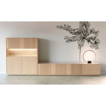 Salón One de P. Espejo, en chapa de madera natural y tapa porcelánica 2