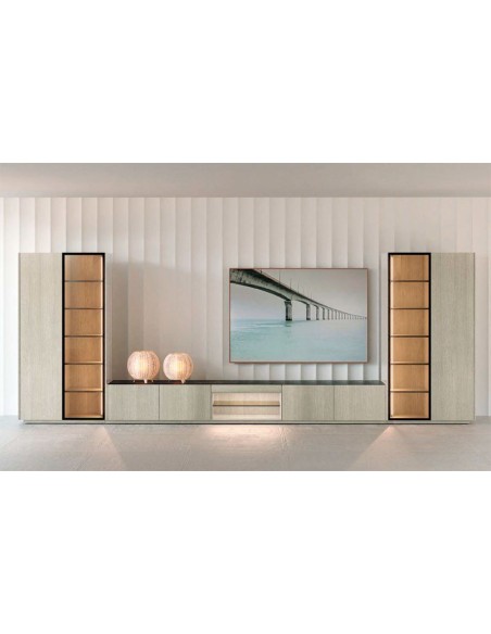 Vista ambiente del Salón One 2 P. Espejo, acabados Roble Taupe y Porcelánico Laurent