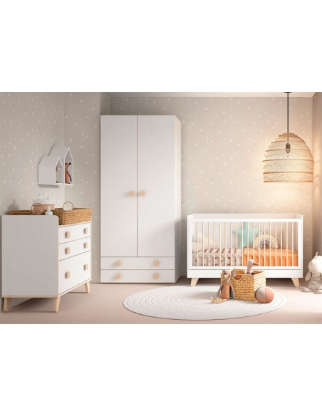 Habitación infantil con cuna convertible