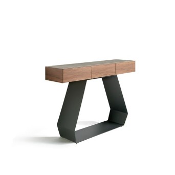 Consola Urus, con estructura en chapa de madera natural y lacados, y tapa porcelánica