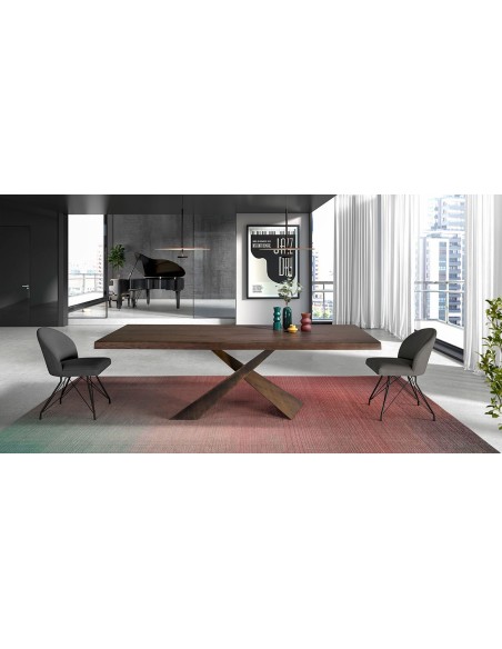 Mesa comedor Jasper con tapa de madera de Mobles Nacher