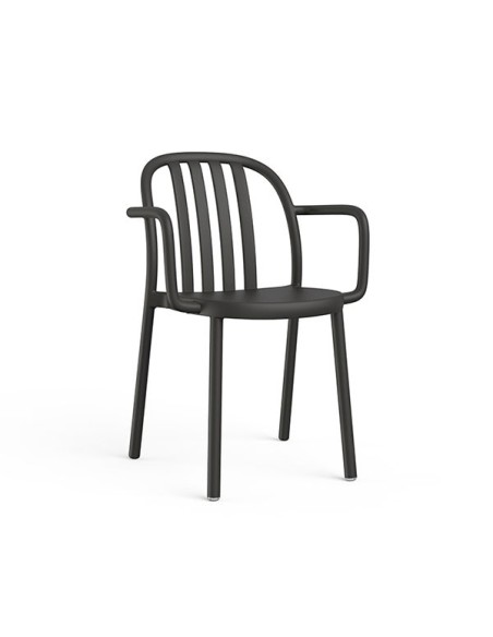 Sillón con brazos de polipropileno
