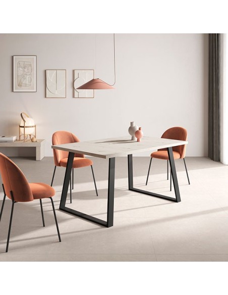 Mesa de comedor fija en Muebles Lara