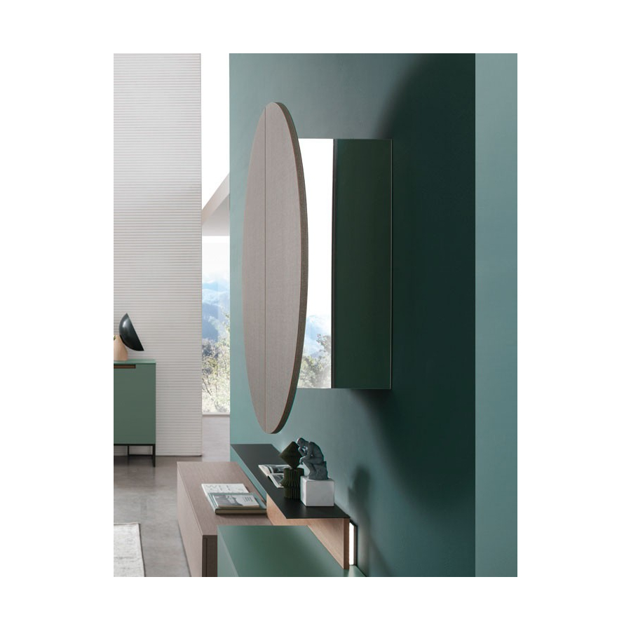 Detalle del mueble alto Dot  con espejo lateral del Salón Atlante 118 de Tomasella