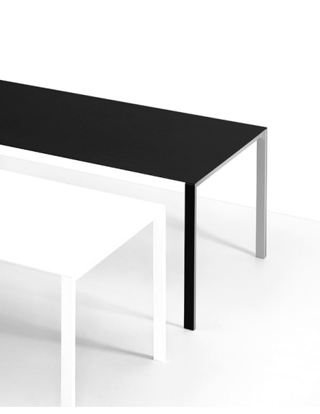 Mesa interior y exterior Thin-K