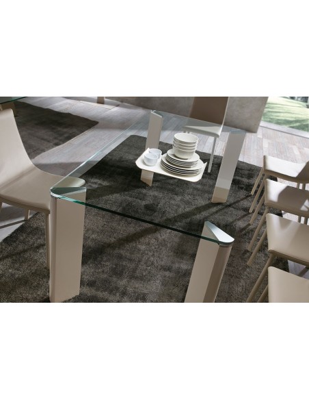 Mesa de comedor en cristal
