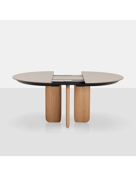 Mesa de diseño italiano Pala
