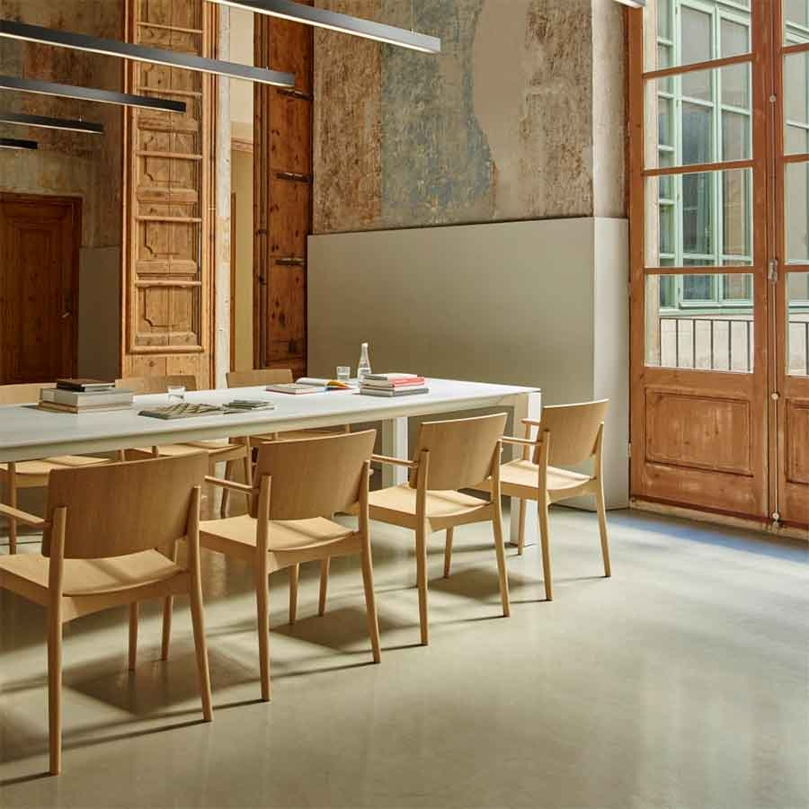 Mesa Extra Table | Andreu World